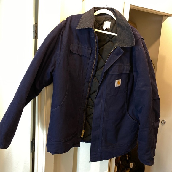 Vintage 1998 Carhartt heavy oversized jacket in Navy Blue. Gently worn. - Picture 1 of 3